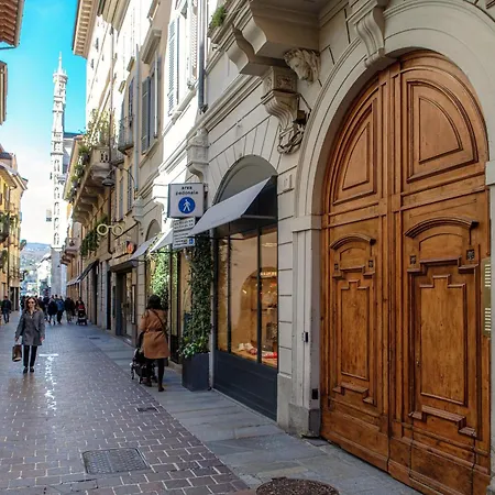 Vittorio Emanuele - Downtown