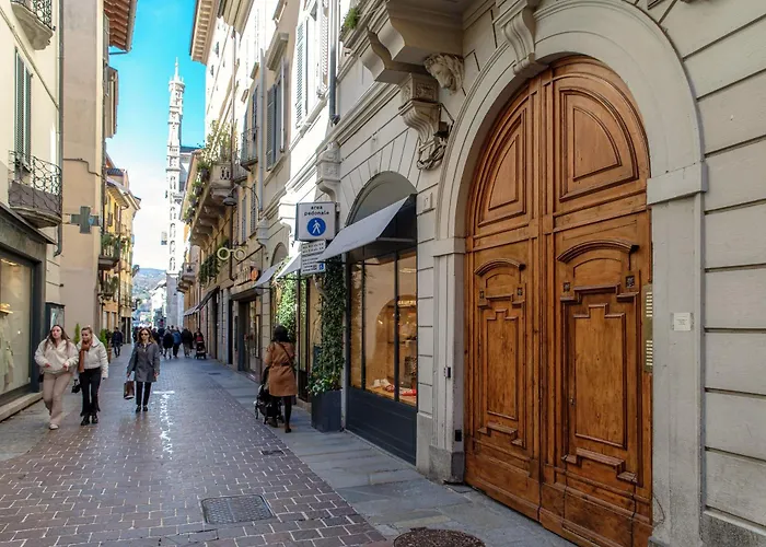 Vittorio Emanuele - Downtown