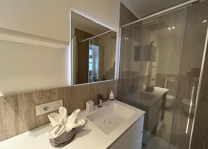 Vittorio Emanuele - Downtown *