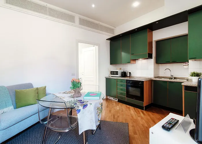 Vittorio Emanuele - Downtown Como